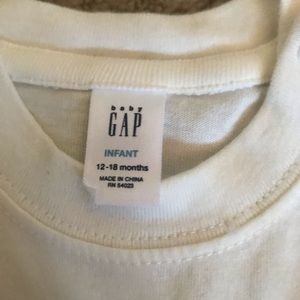 GAP One Pieces - Baby Gap onesies GAP One Pieces - Baby Gap onesies